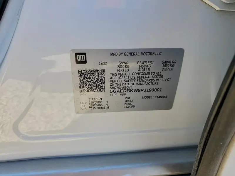 2023 BUICK ENCLAVE ESSENCE  