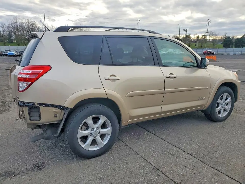2010 TOYOTA RAV4 LIMITED  