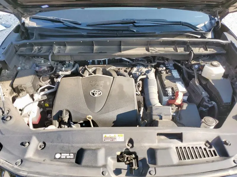 2022 TOYOTA HIGHLANDER L  