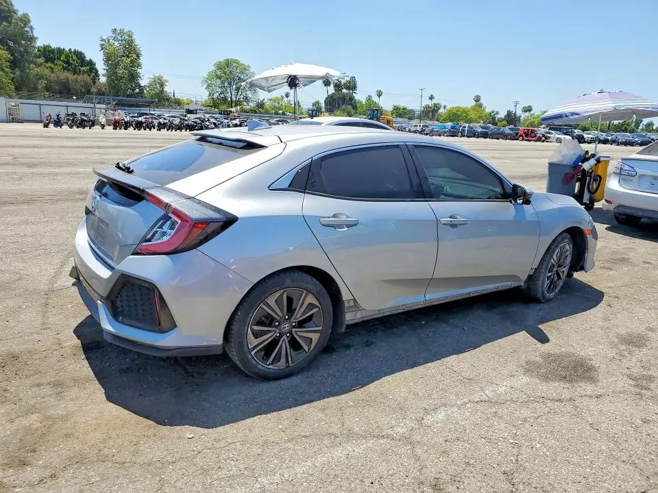 2018 HONDA CIVIC EX  