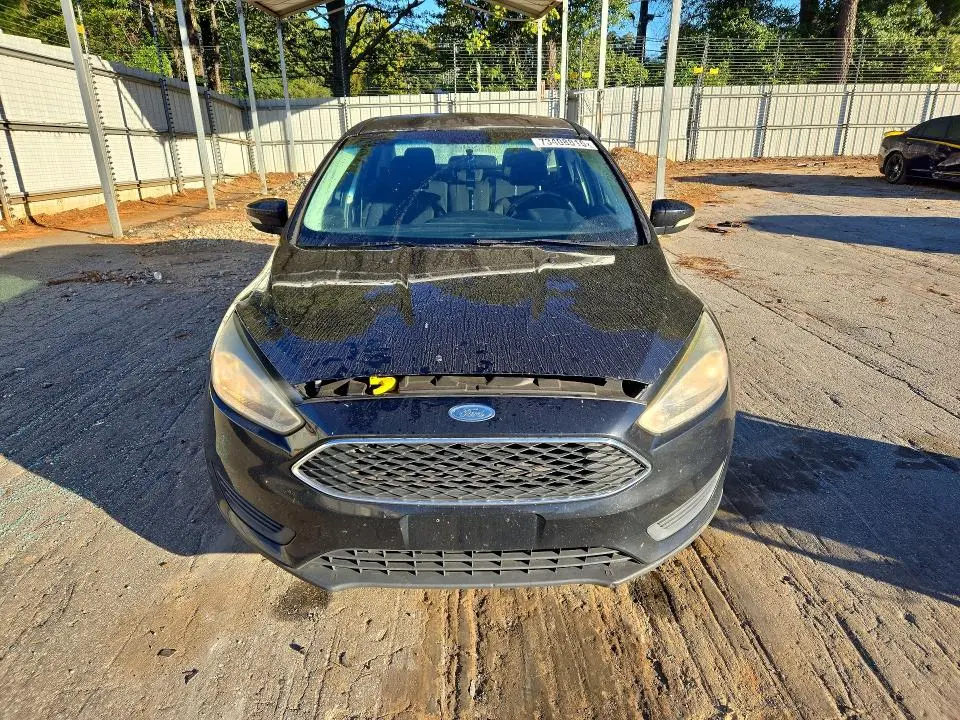 2017 FORD FOCUS SE  