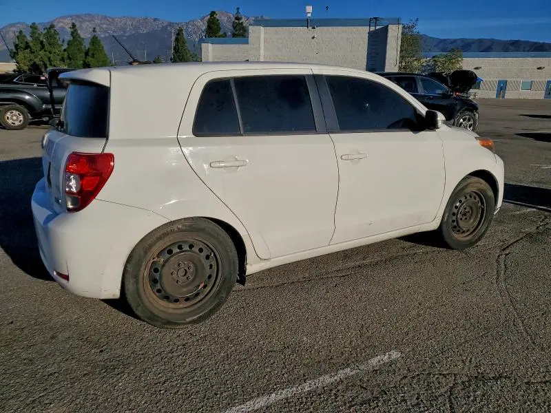 2014 TOYOTA SCION XD   