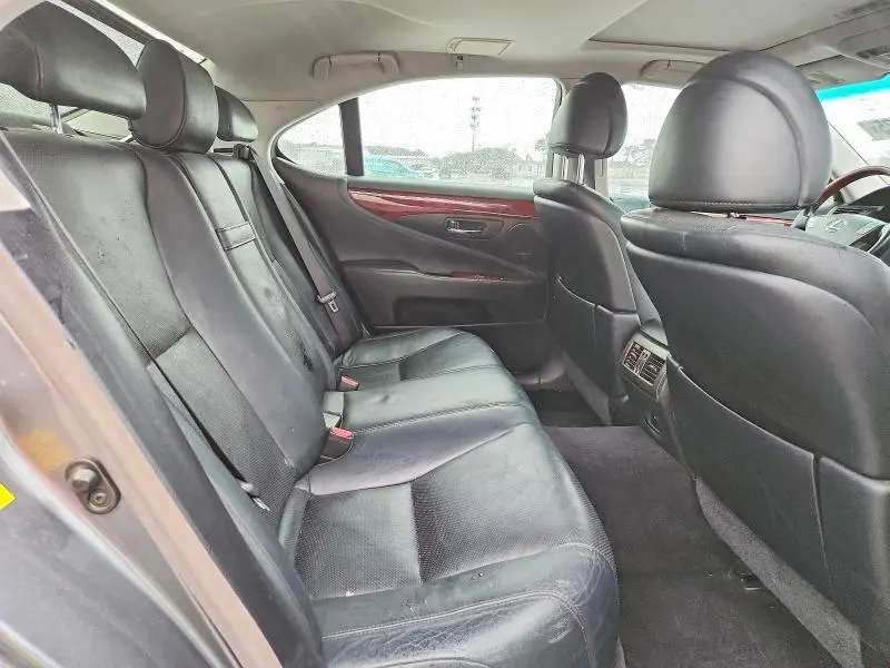 2012 LEXUS LS 460  