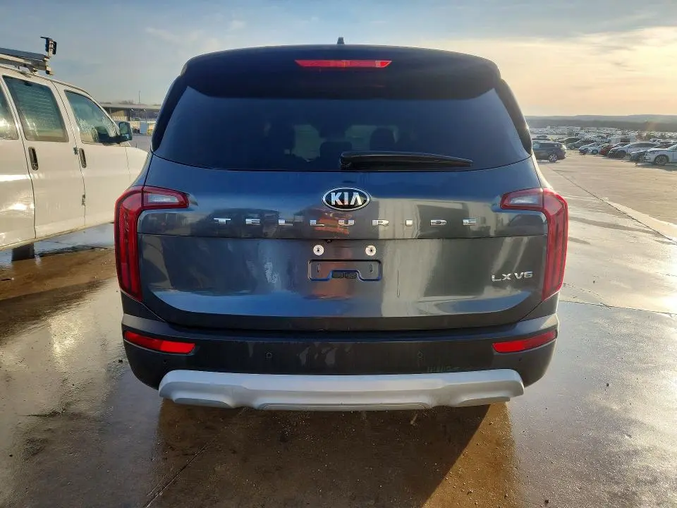2020 KIA TELLURIDE LX  