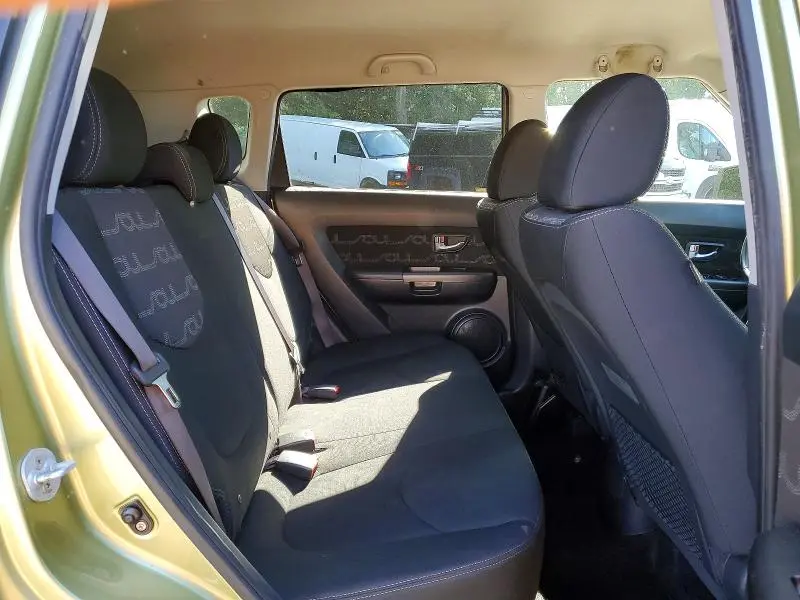 2012 KIA SOUL +  