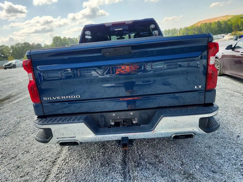 2021 CHEVROLET SILVERADO K1500 LT  