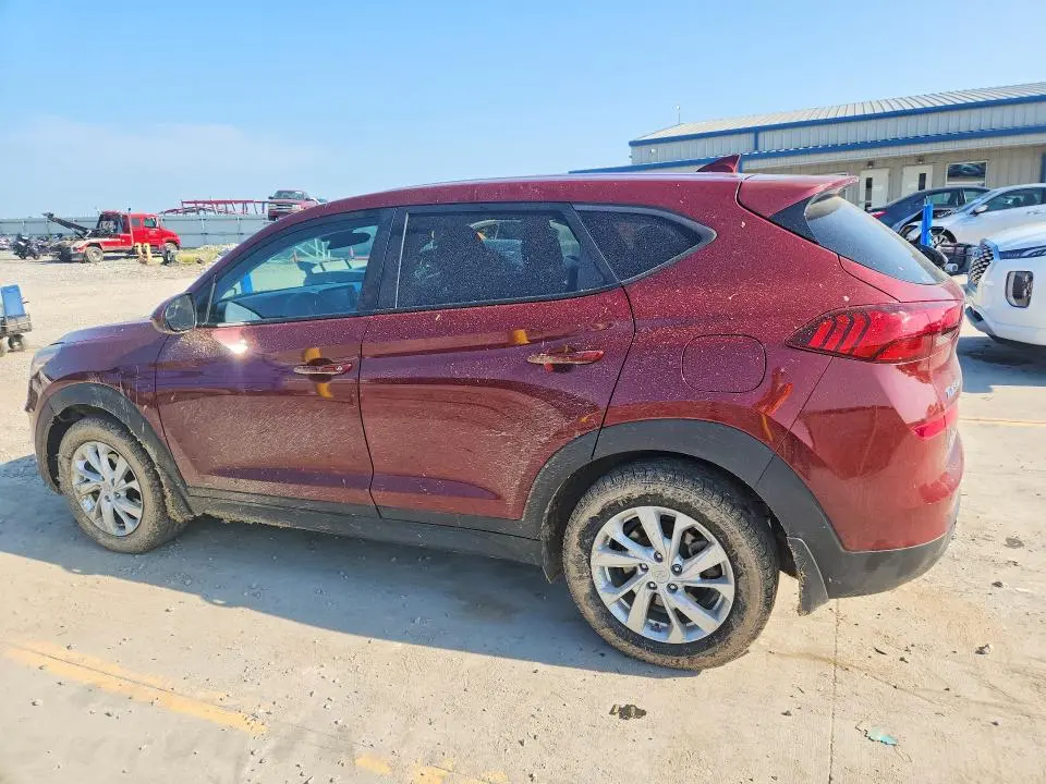 2020 HYUNDAI TUCSON SE  