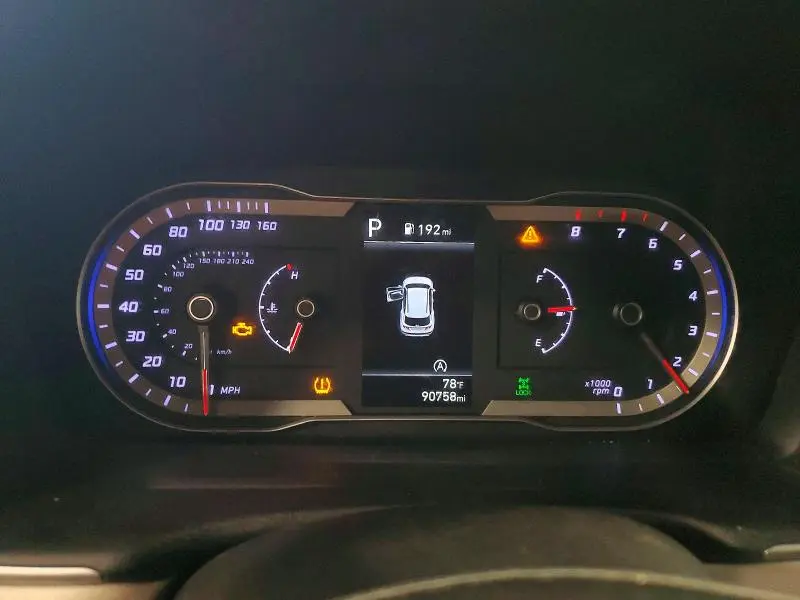 2023 HYUNDAI TUCSON SE  