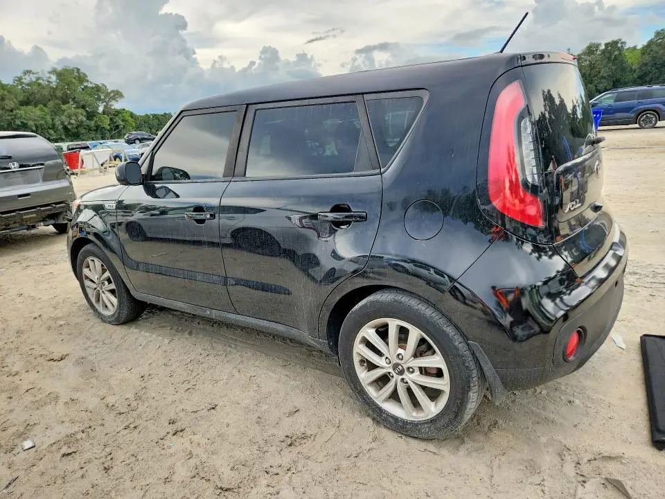 2017 KIA SOUL +  