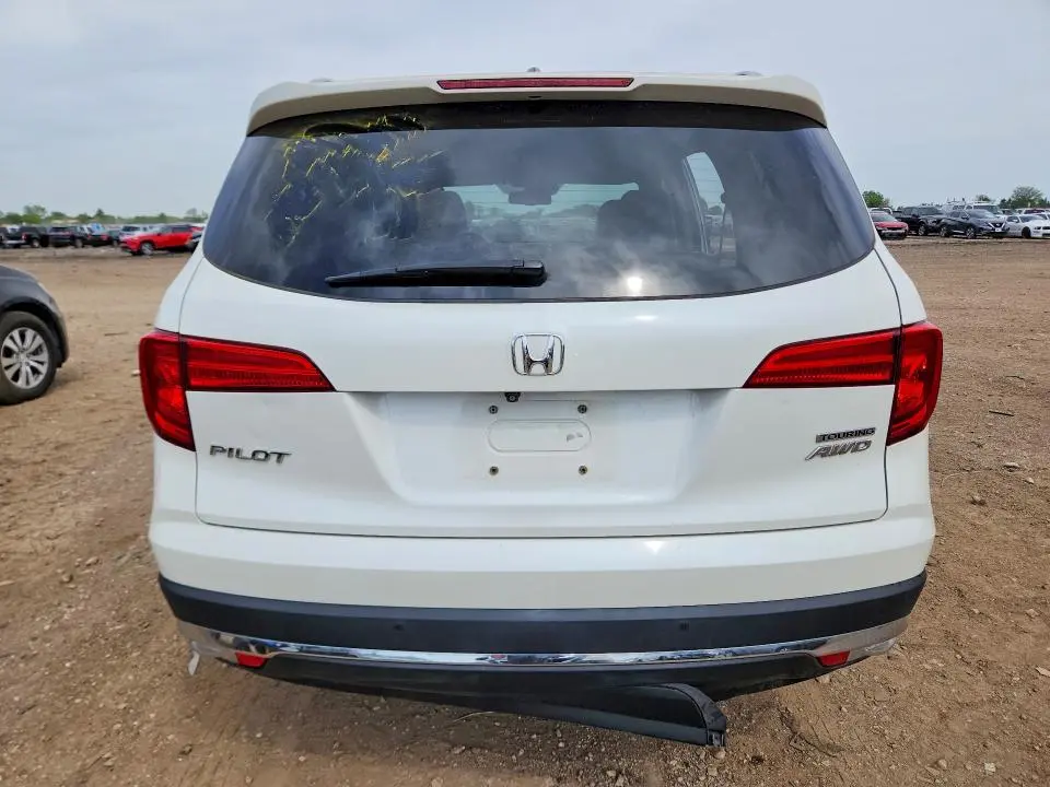2017 HONDA PILOT TOURING  