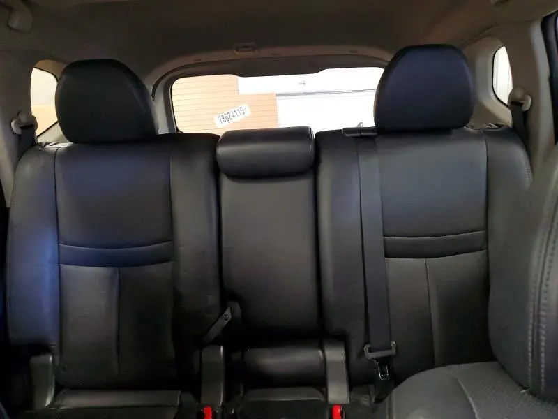 2015 NISSAN ROGUE SL  