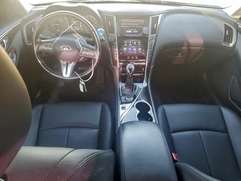 2019 INFINITI Q50 LUXE  