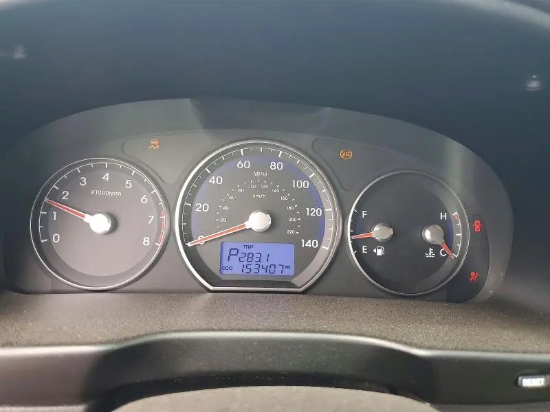 2011 HYUNDAI SANTA FE   