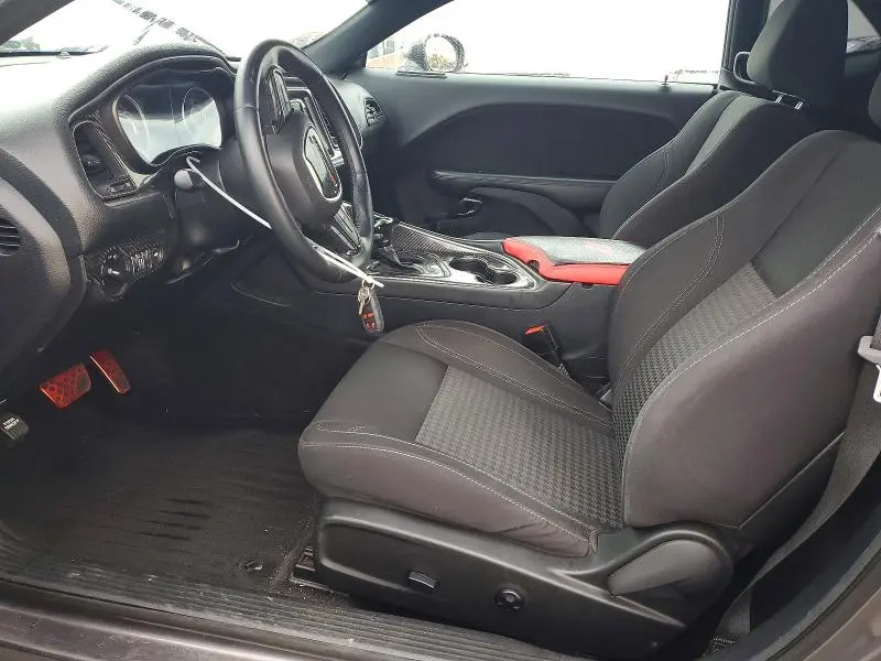 2015 DODGE CHALLENGER SXT  