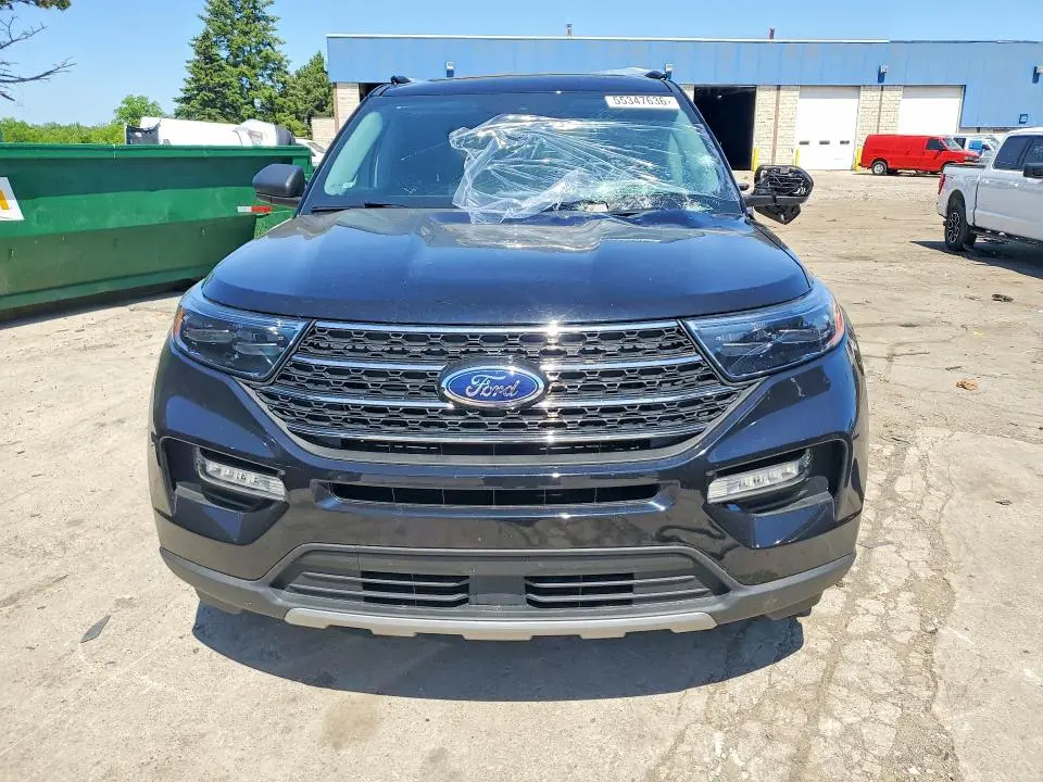 2023 FORD EXPLORER XLT  