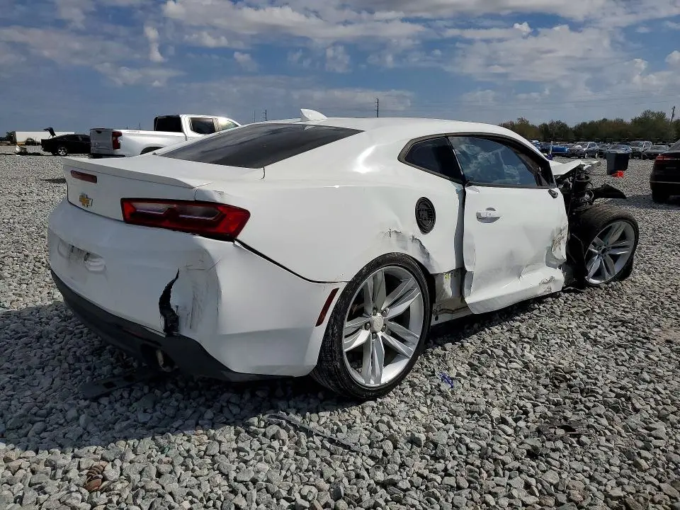 2018 CHEVROLET CAMARO LT  