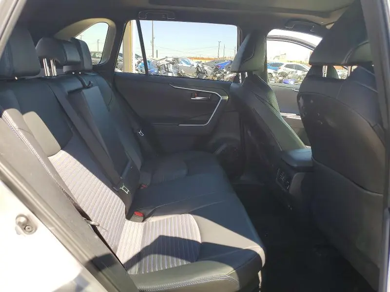 2024 TOYOTA RAV4 XSE  