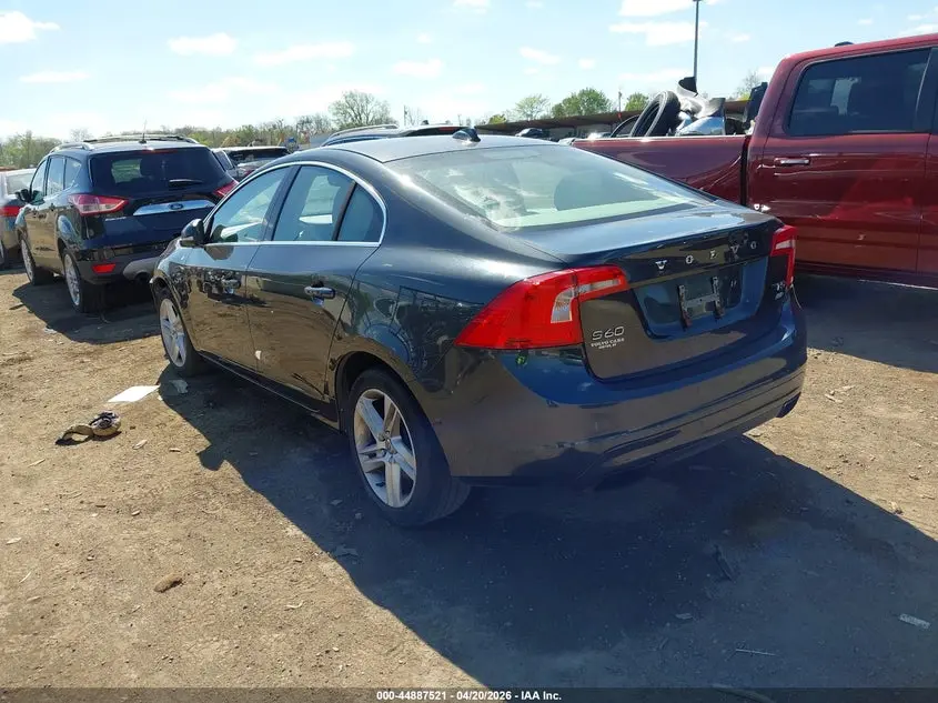 2015 VOLVO S60 T5 PREMIER