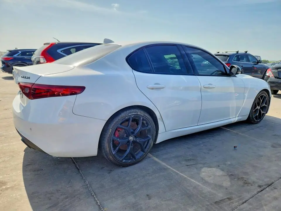 2019 ALFA ROMEO GIULIA   