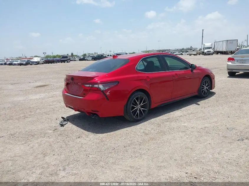 2022 TOYOTA CAMRY SE