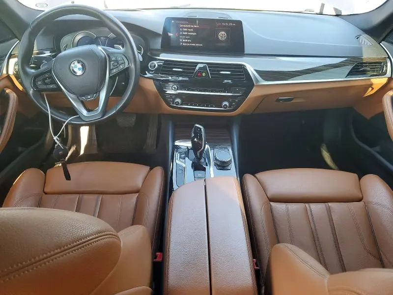 2019 BMW 530 XI  