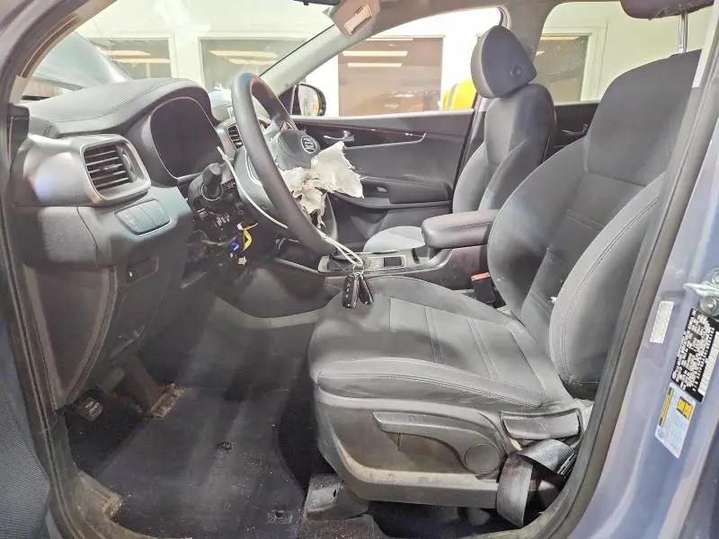 2020 KIA SORENTO S  