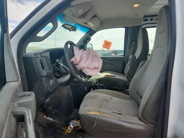 2017 GMC SAVANA G2500  