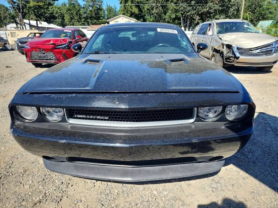 2014 DODGE CHALLENGER SXT  