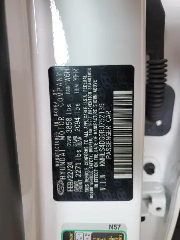 2024 HYUNDAI ELANTRA SEL