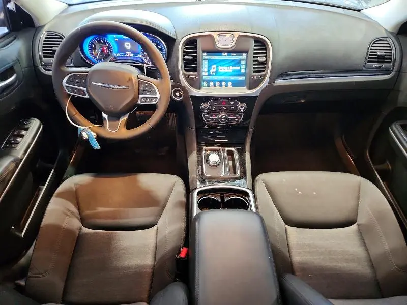 2023 CHRYSLER 300 TOURING  
