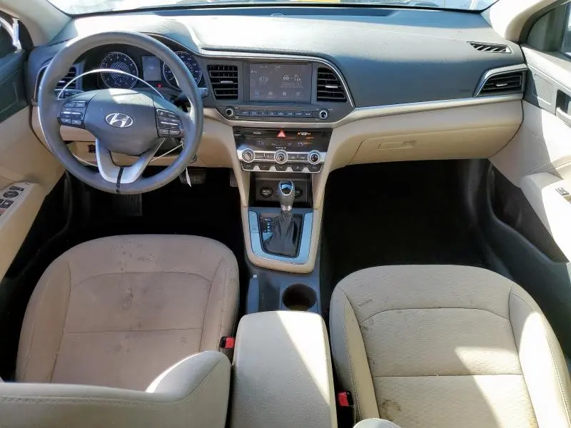 2020 HYUNDAI ELANTRA SEL  