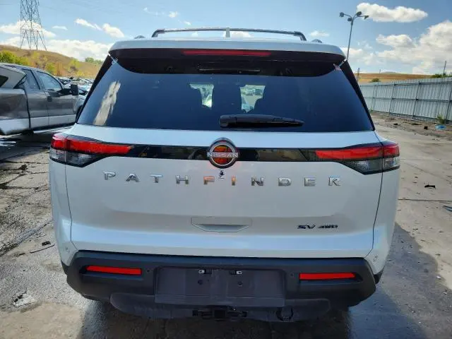 2022 NISSAN PATHFINDER SV  