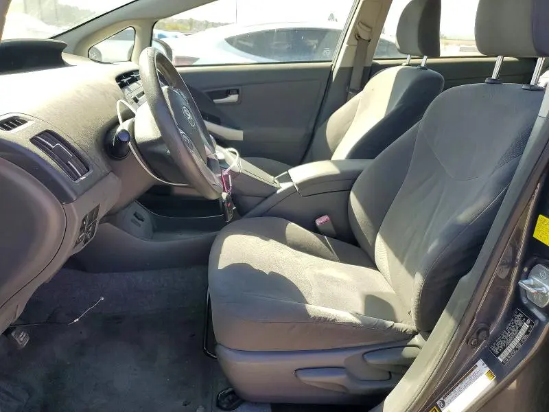 2010 TOYOTA PRIUS II  