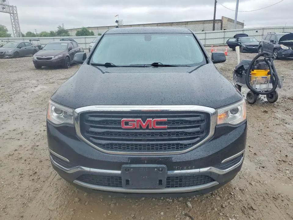 2017 GMC ACADIA SLE  