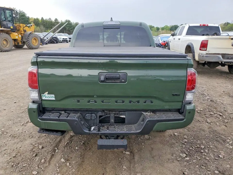 2022 TOYOTA TACOMA TRD SPORT  