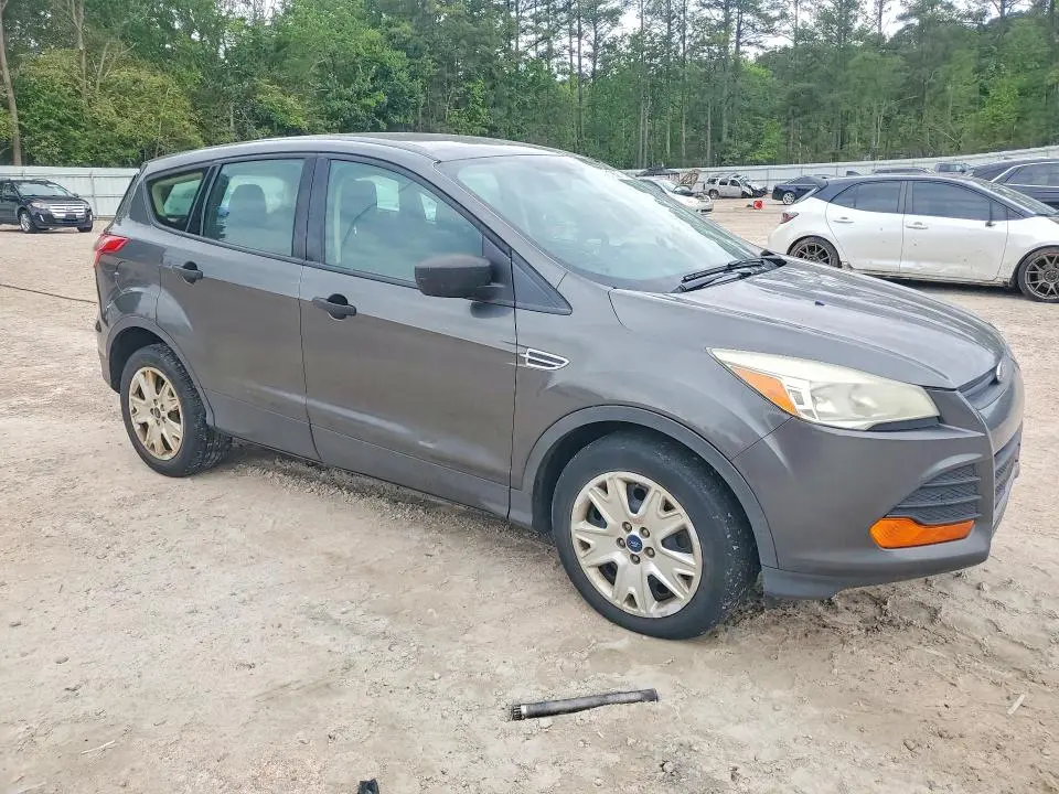 2015 FORD ESCAPE S  