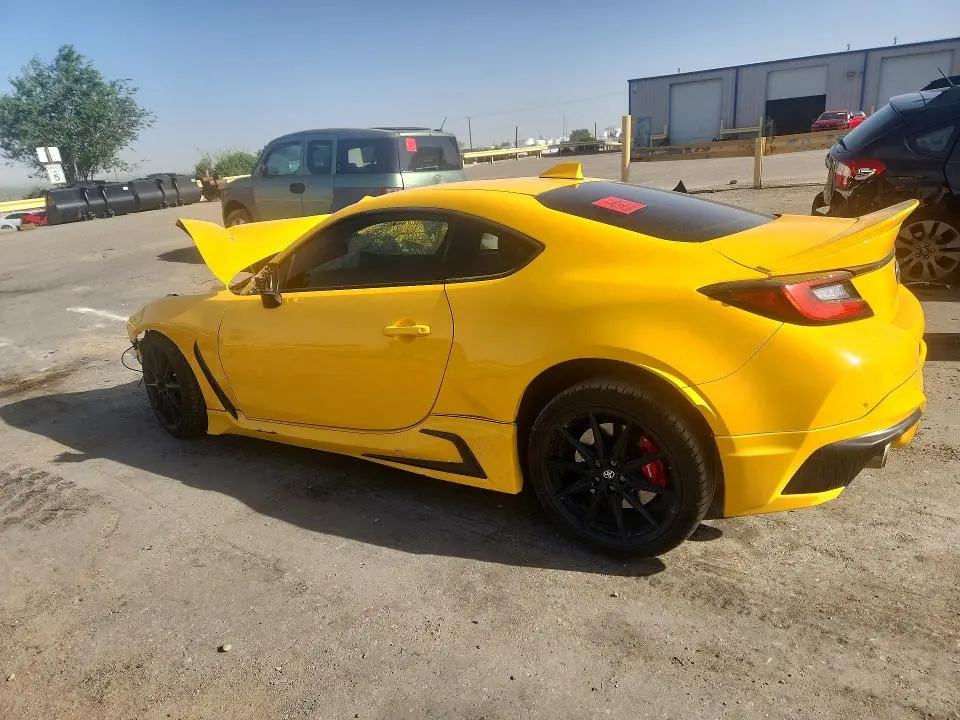 2026 TOYOTA GR 86 YUZU EDITION  