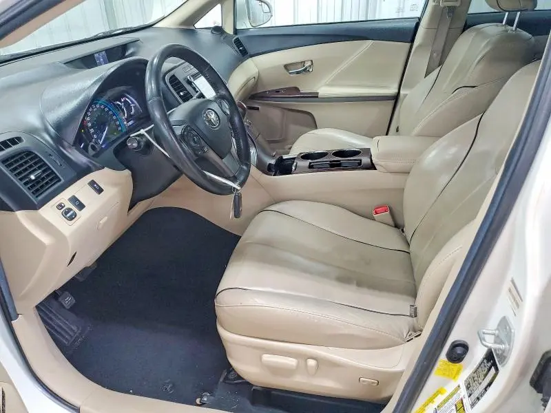 2013 TOYOTA VENZA XLE  