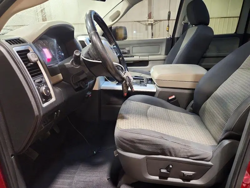2012 DODGE RAM 1500 SLT  