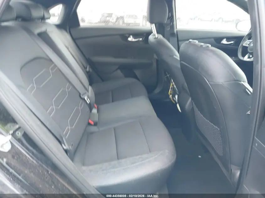 2024 KIA FORTE GT-LINE