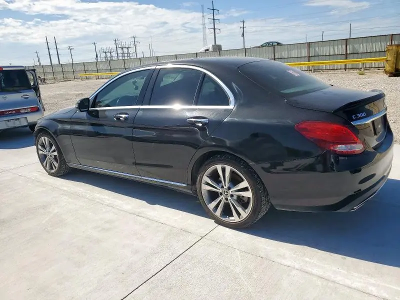 2017 MERCEDES-BENZ C 300