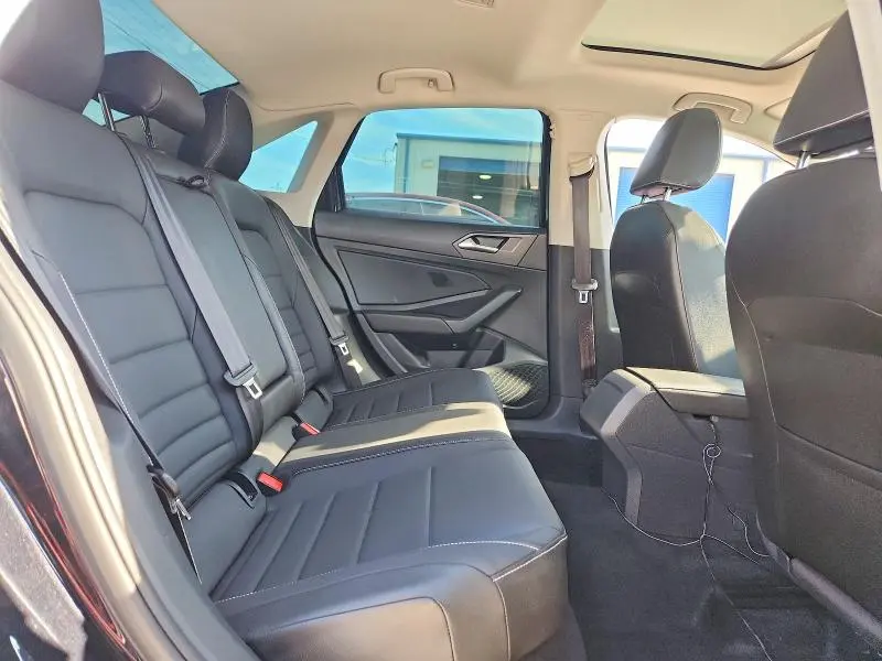 2024 VOLKSWAGEN JETTA SE  