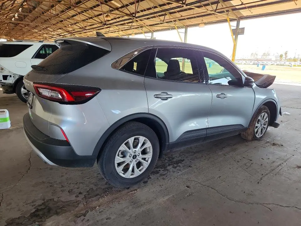 2024 FORD ESCAPE ACT   