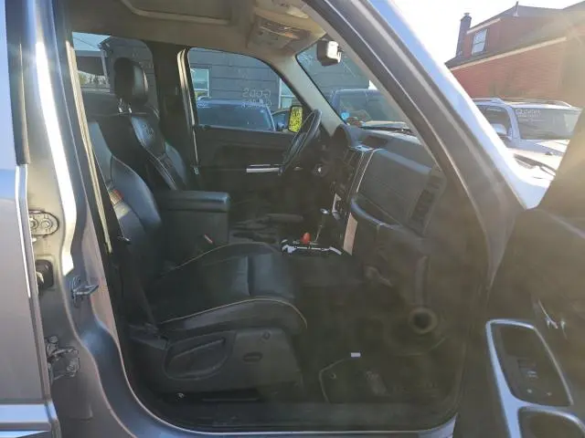 2011 JEEP LIBERTY LIMITED  