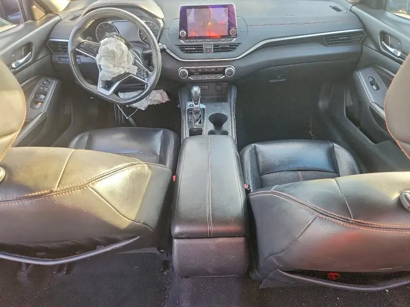 2019 NISSAN ALTIMA SR  