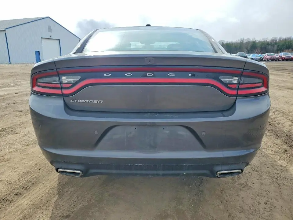 2022 DODGE CHARGER SXT  