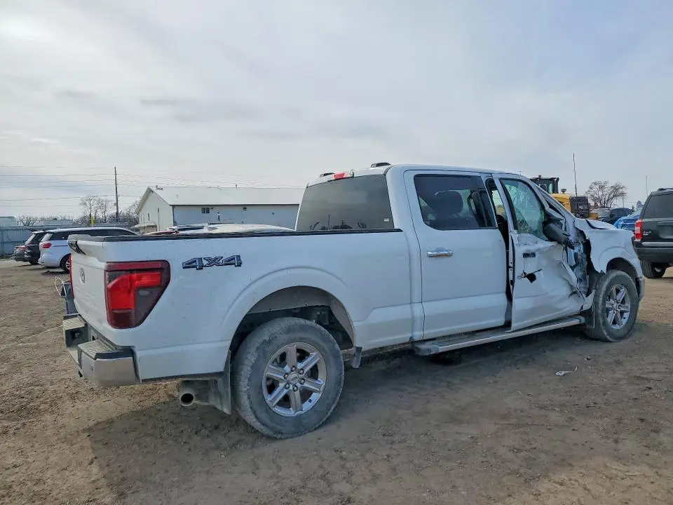 2024 FORD F150 XLT  