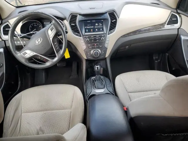 2017 HYUNDAI SANTA FE SE  