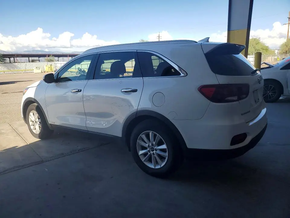 2019 KIA SORENTO LX V6  