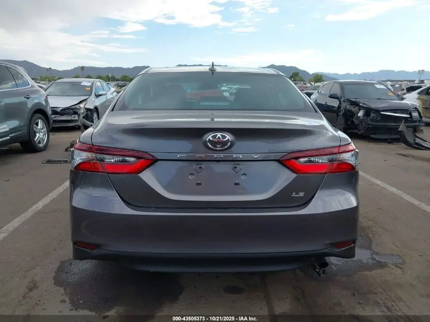 2024 TOYOTA CAMRY LE